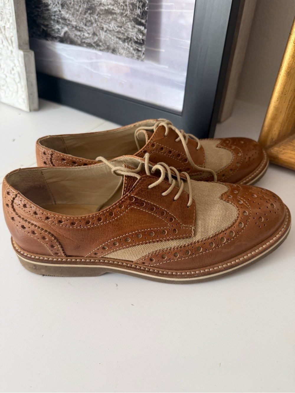 Halogen Brown and Beige Wingtip Oxford Flats